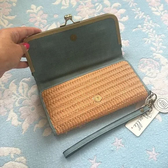 NWT *Simply Noelle* Trifold Weave Snap Clutch Wallet Wristlet - Picture 8 of 10